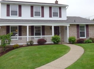 172 Conneaut Dr, Pittsburgh, PA