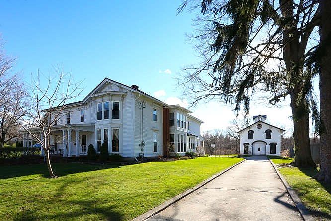 1st image of 143 East Ave