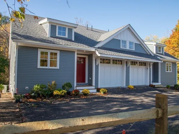 652-652 Essex Ave Unit A, Gloucester, MA 01930