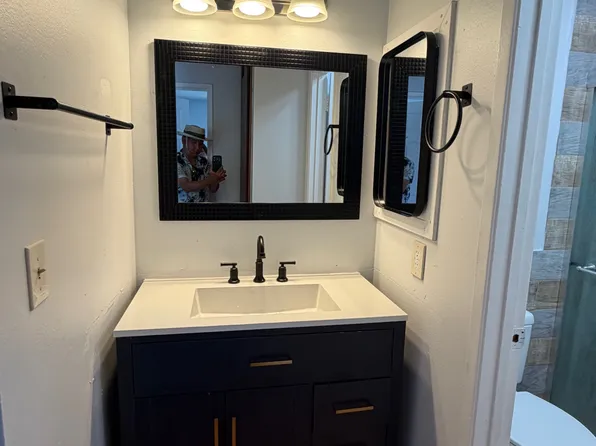 3701 W Savanna St APT D, Anaheim, CA 92804