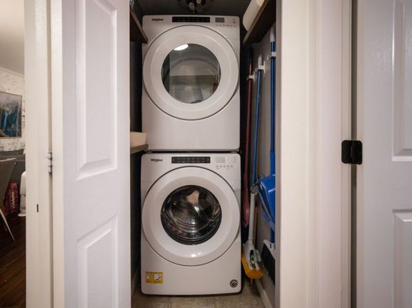 2 bedroom rental in Abbotsford — photo 24