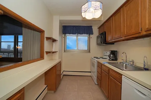 151 Buffalo Ave #905 Photo 1