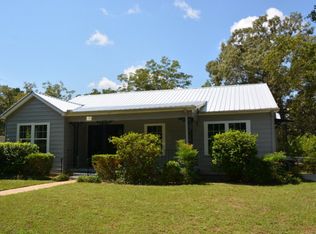 698 Newton Ave, Ozark, AL 36360