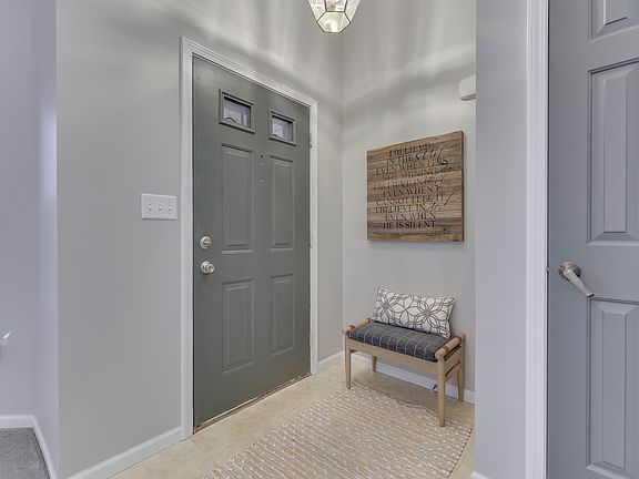4th image of 8431 Southern Springs Blvd