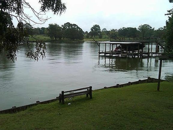 3rd image of 191 Lake Dr