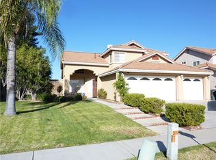 376 Colfax Cir, Corona, CA 92879