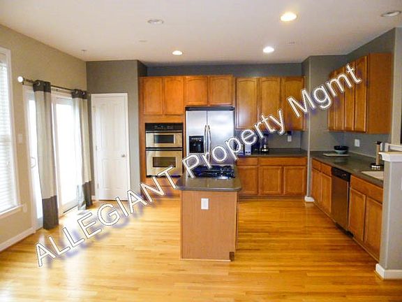 watermarked-P1040821_04152014