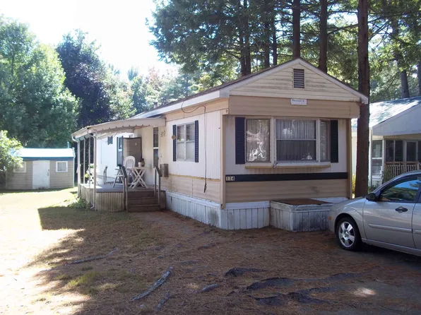 114 Woodland Circle, Raymond, NH 03077