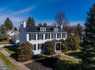 317 W King St, Shippensburg, PA 17257