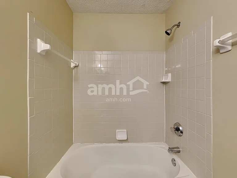5798 Sharets Dr — Photo 16