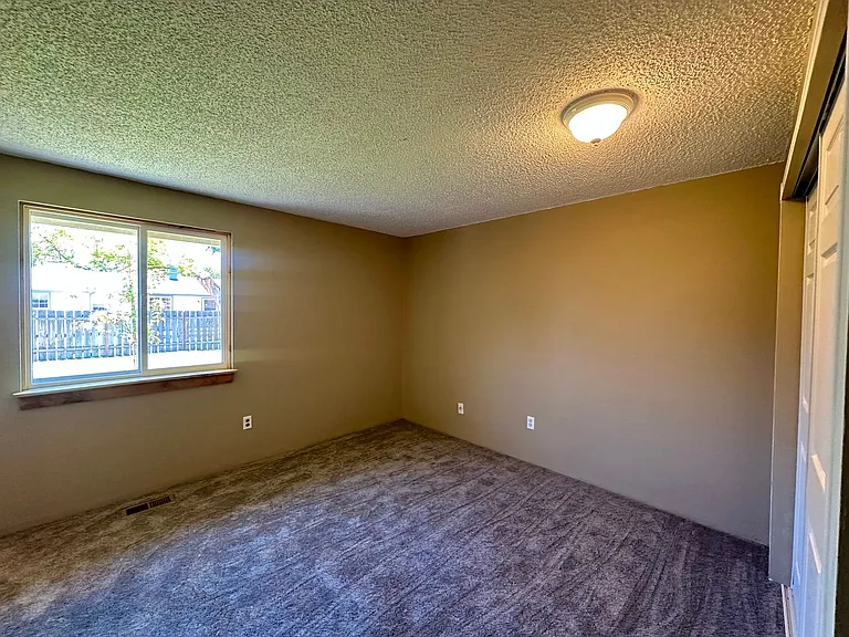 4738 Sturdivant Ave — Photo 26