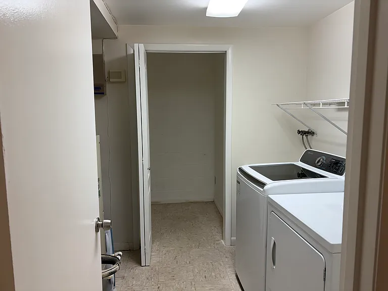 4 Bailiffs Ct #102 — Photo 20
