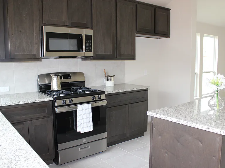 108 White Dunes Dr — Photo 5