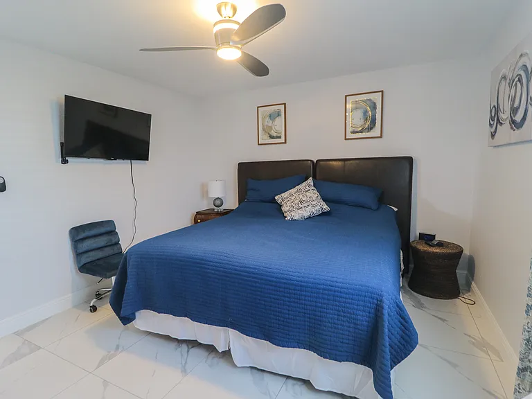 817 Blue Heron Blvd — Photo 35