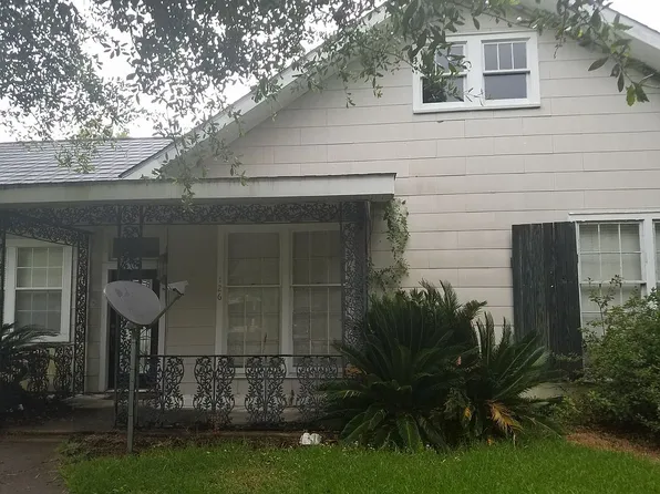 126 S 9th St, Oakdale, LA 71463