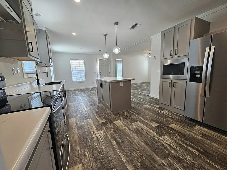6661 Hidden Oaks Dr #6661 — Photo 3