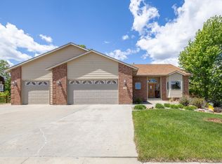 342 Enchantment Rd, Rapid City, SD 57701