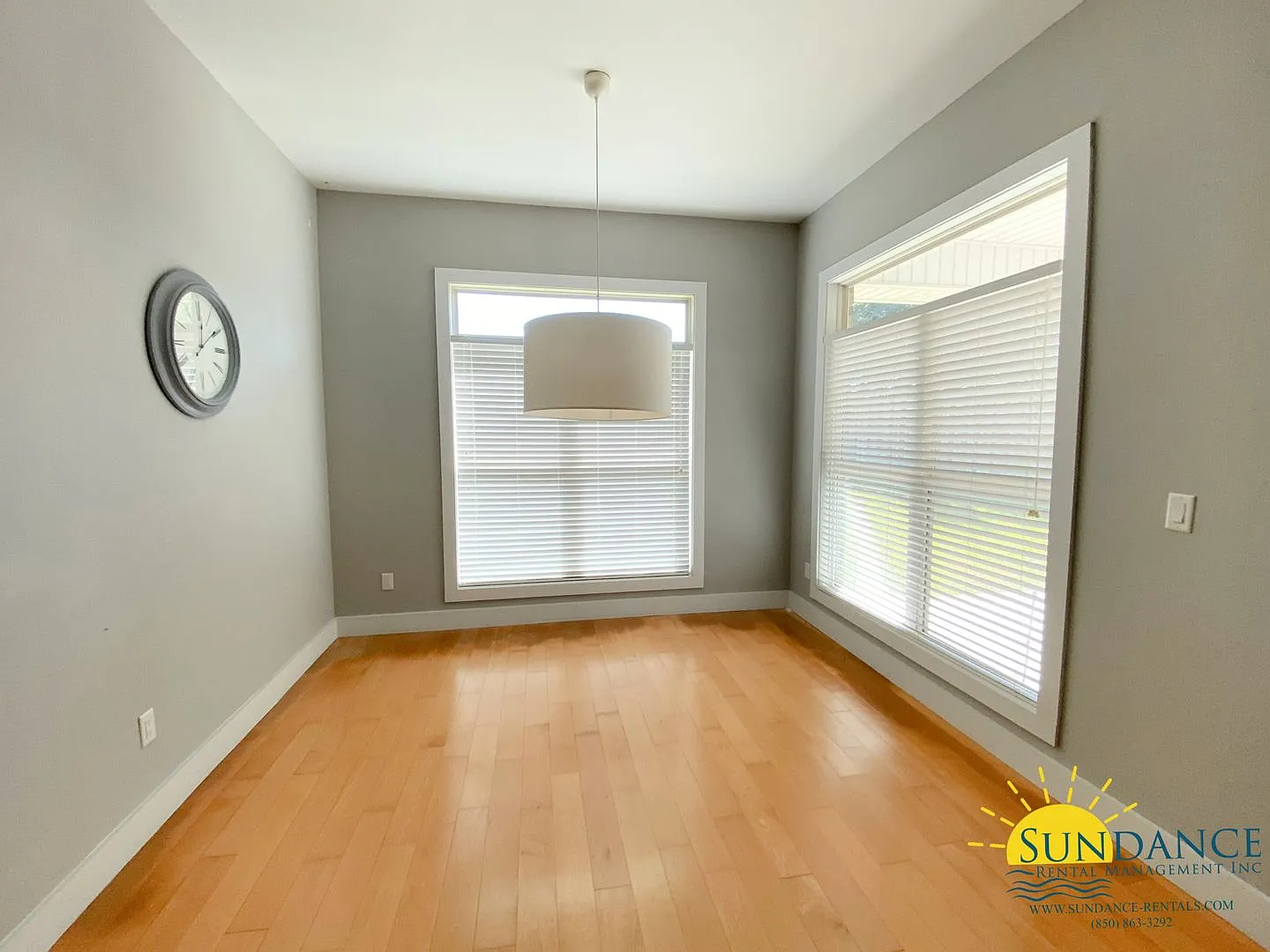 Gorgeous 3 Bedroom Home in Crestview — Photo 4