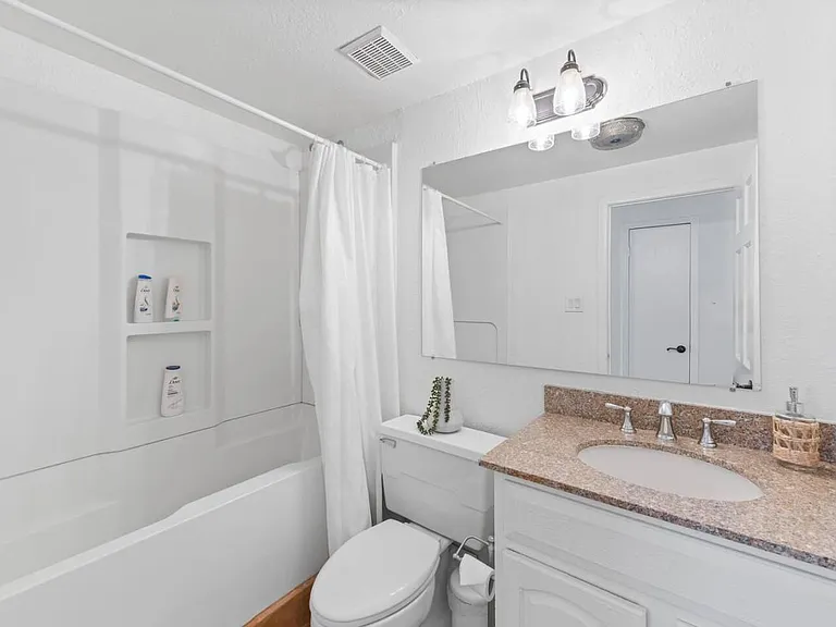 52850 Avenida Herrera — Photo 33