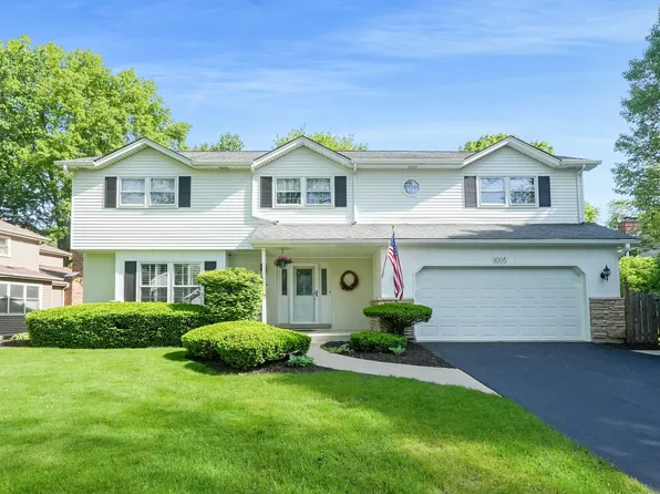 1005 Whirlaway Ave, Naperville, IL 60540