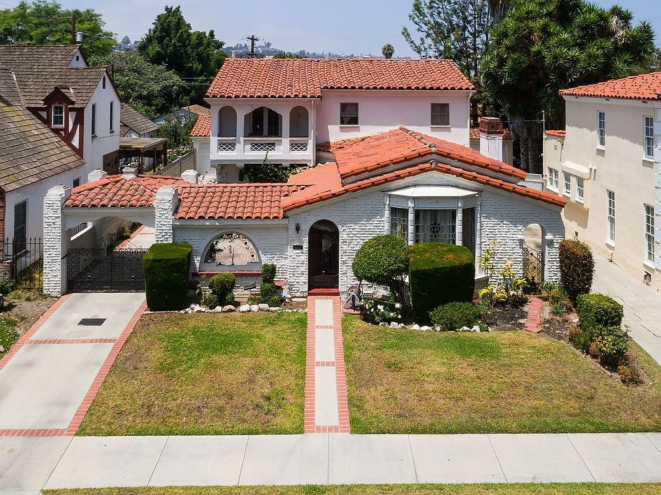 1st image of 4131 Degnan Blvd