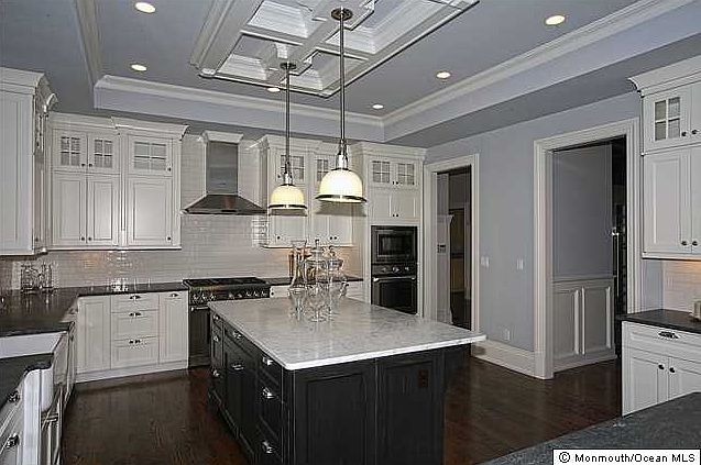 1st image of 12 N Park Ave