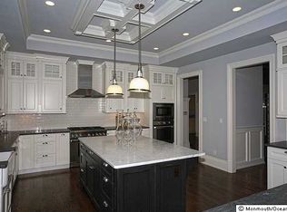 12 N Park Ave, Rumson, NJ 07760