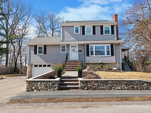120 Westview Dr, Norwood, MA 02062