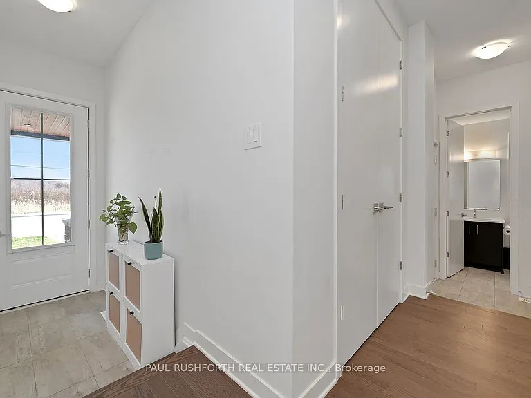6483 Renaud Rd — Photo 3