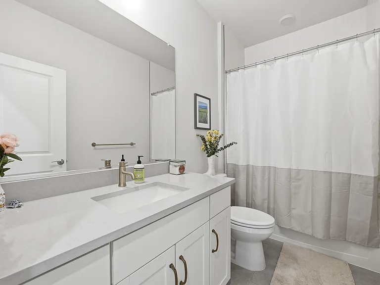 4927 Eisenhower Ave — Photo 13