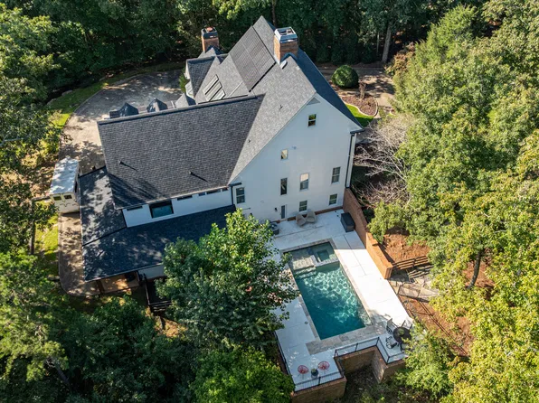 535 Chilhoe Dr, Canton, GA 30115