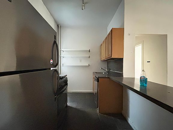 2nd image of 159 Eastern Pkwy #1H