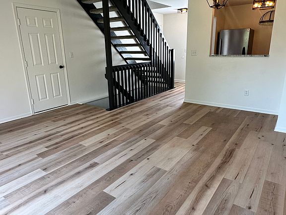 2nd image of 1790 Hobbes Dr