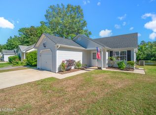 121 Bayberry Dr, Elizabeth City, NC 27909