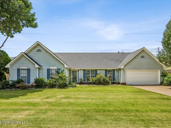 7597 Woodshire Dr, Horn Lake, MS 38637