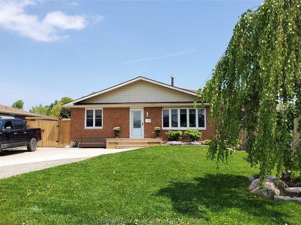 10 Athlone Rd, Chatham Kent, ON N0P 2L0