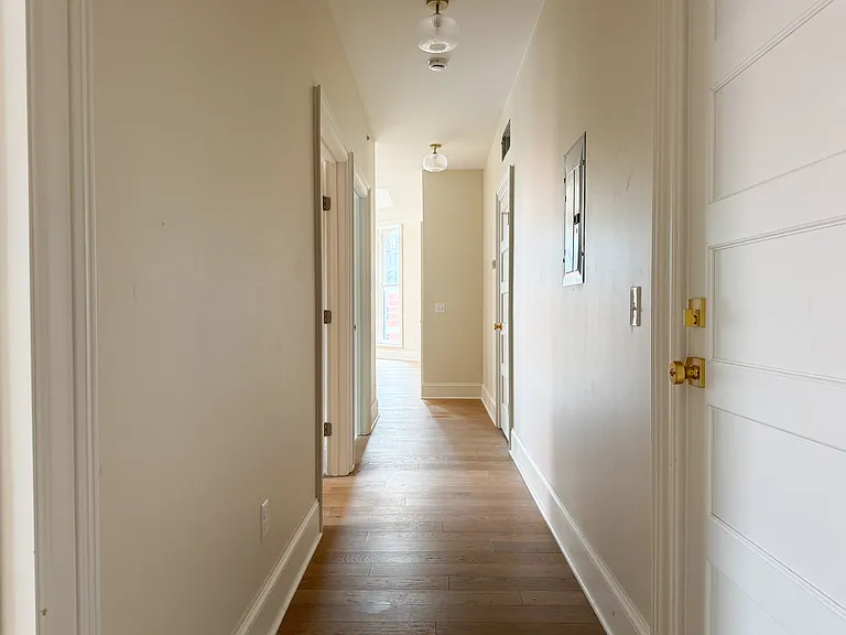 884 Main St #3 — Photo 20