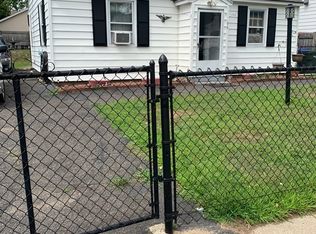 66 Pheland Ave, Springfield, MA 01109