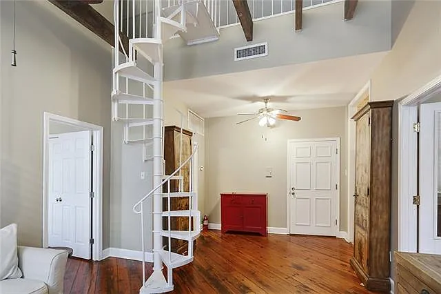 2 bed, 2.0 bath, 1100 sqft, $2,100 — Photo 4