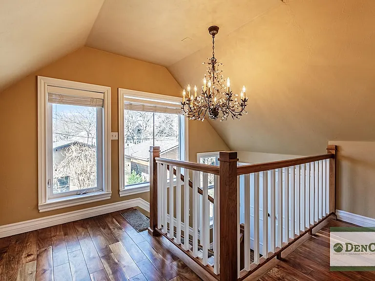 167 W Archer Pl — Photo 14