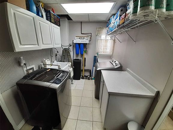 4th image of 2030 Lilac Dr