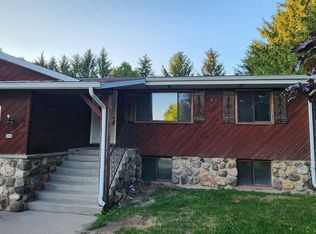 296 Connie Dr #294, West Bend, WI 53090
