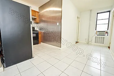 Rented by Genik Group Corp