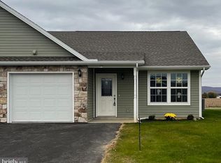 19 Pacific Ave, Milroy, PA 17063