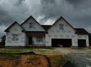 53 Bodacious Ln, Benson, NC 27504