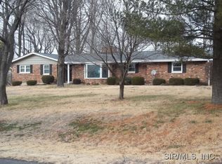 2011 Hillcreek Rd, Collinsville, IL 62234