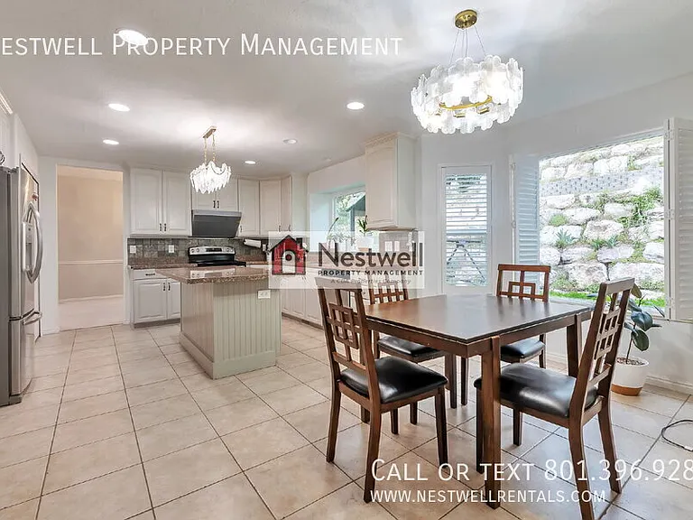 204 N Fairway Dr — Photo 4