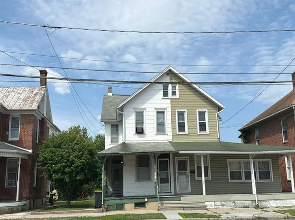 131 W Penn Ave, Robesonia, PA 19551