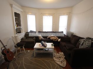 10 Cambridge Ter, Cambridge, MA 02140
