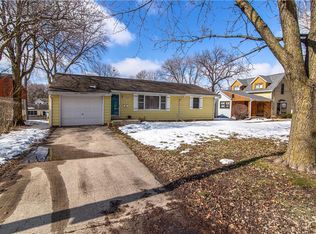 940 1st St, Nevada, IA 50201
